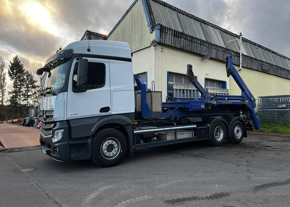 Ignaz Wagner LKW mit Container Ladefläche
