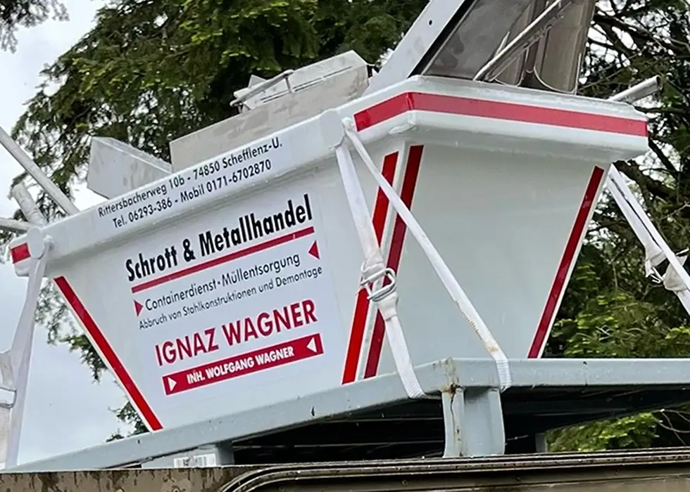 Wagner Schrott Container mit Logo